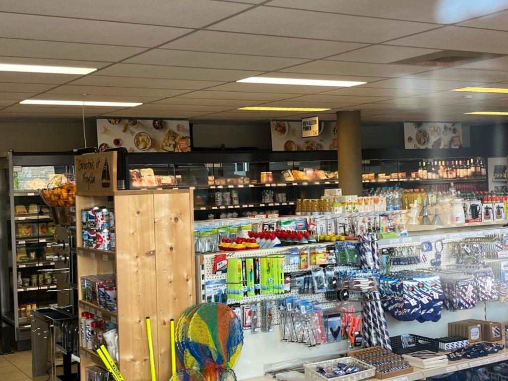 Ervaar 'Fryske Weelde' Op Vijf Sterren Vakantiepark De Kuilart Koudum Εξωτερικό φωτογραφία
